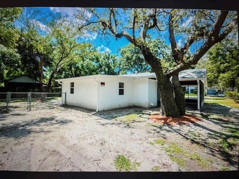 A home in TAMPA