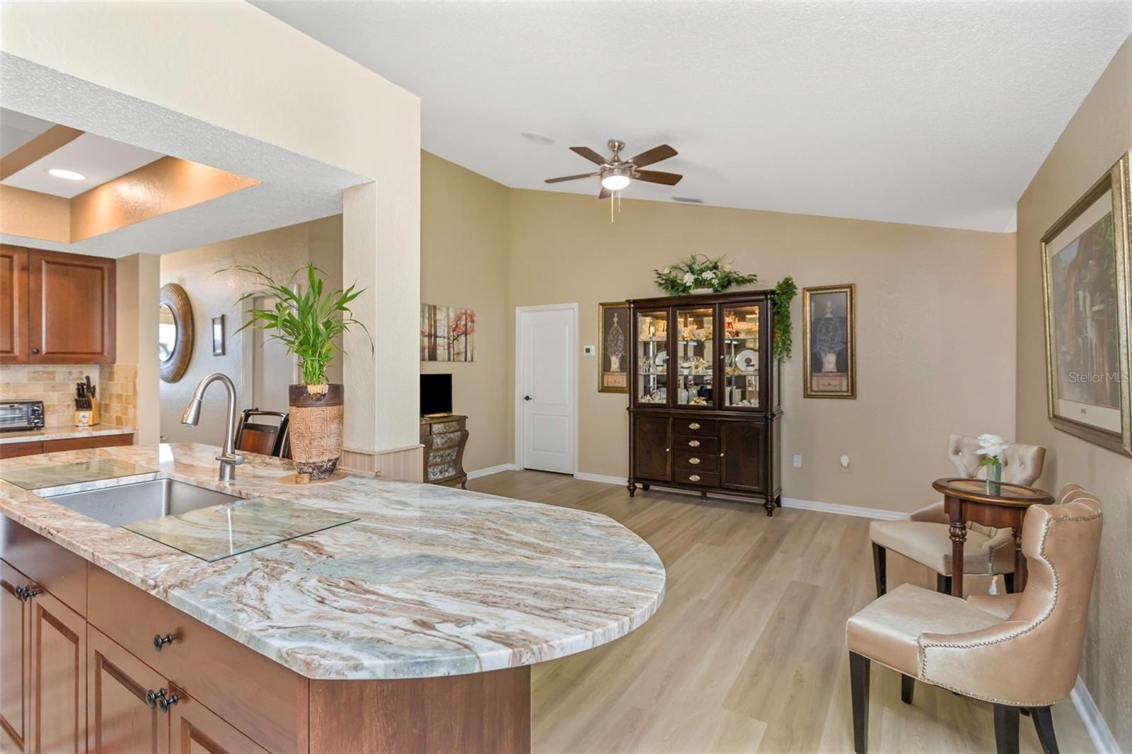 BARRINGTON WOODS PH 03 - Residential