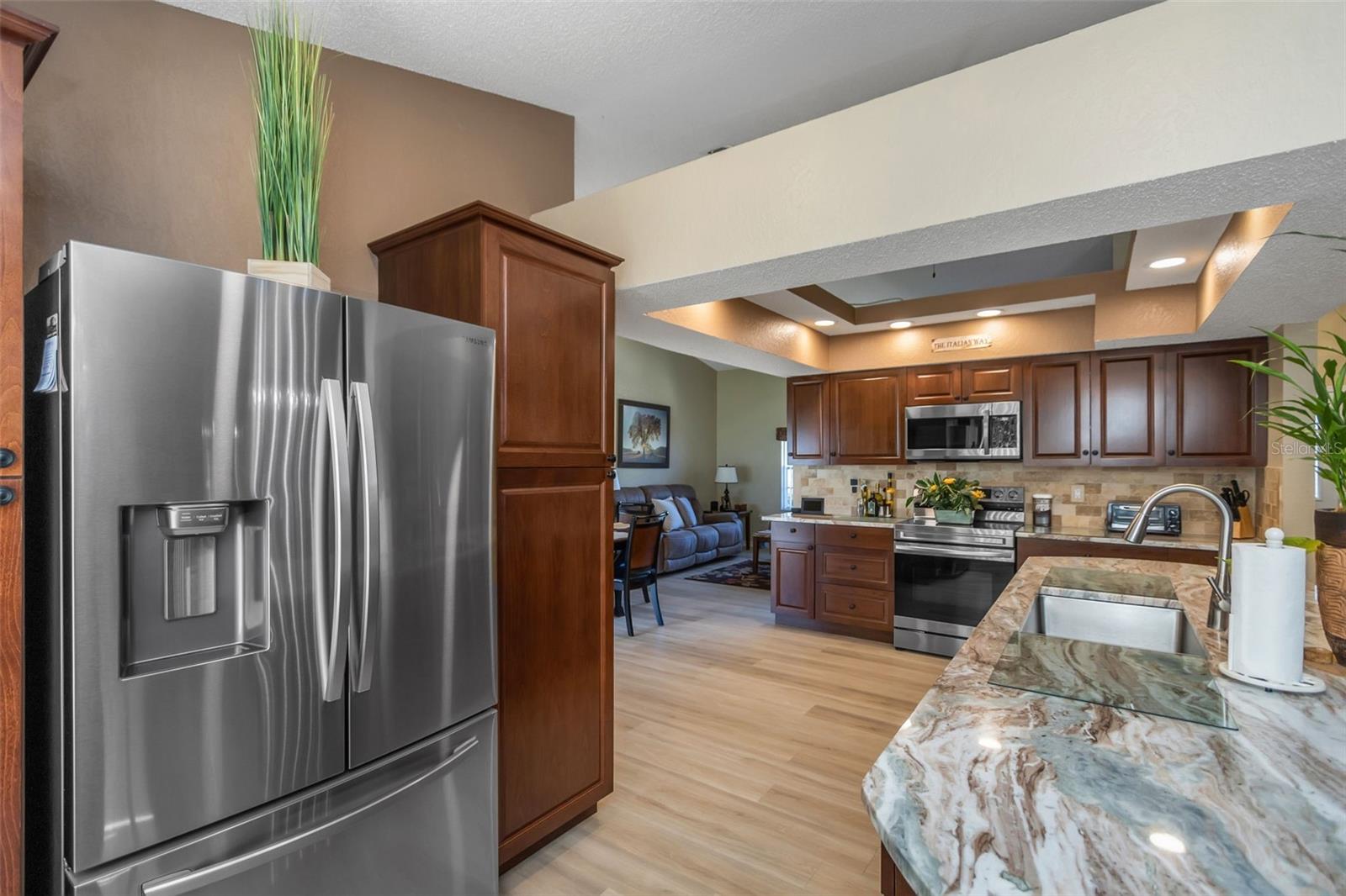 BARRINGTON WOODS PH 03 - Residential