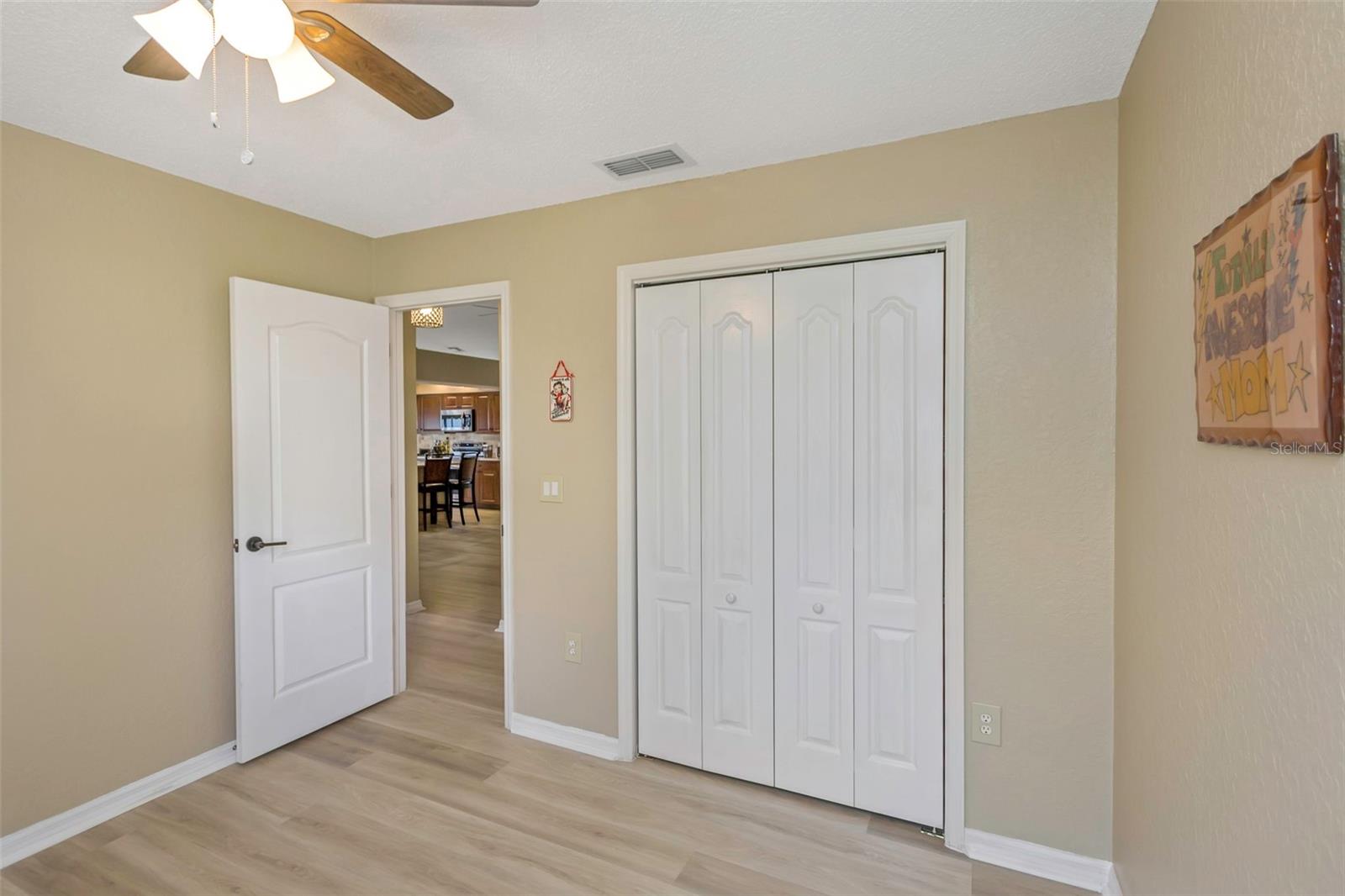 BARRINGTON WOODS PH 03 - Residential