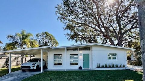 A home in SARASOTA