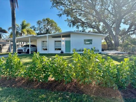 A home in SARASOTA