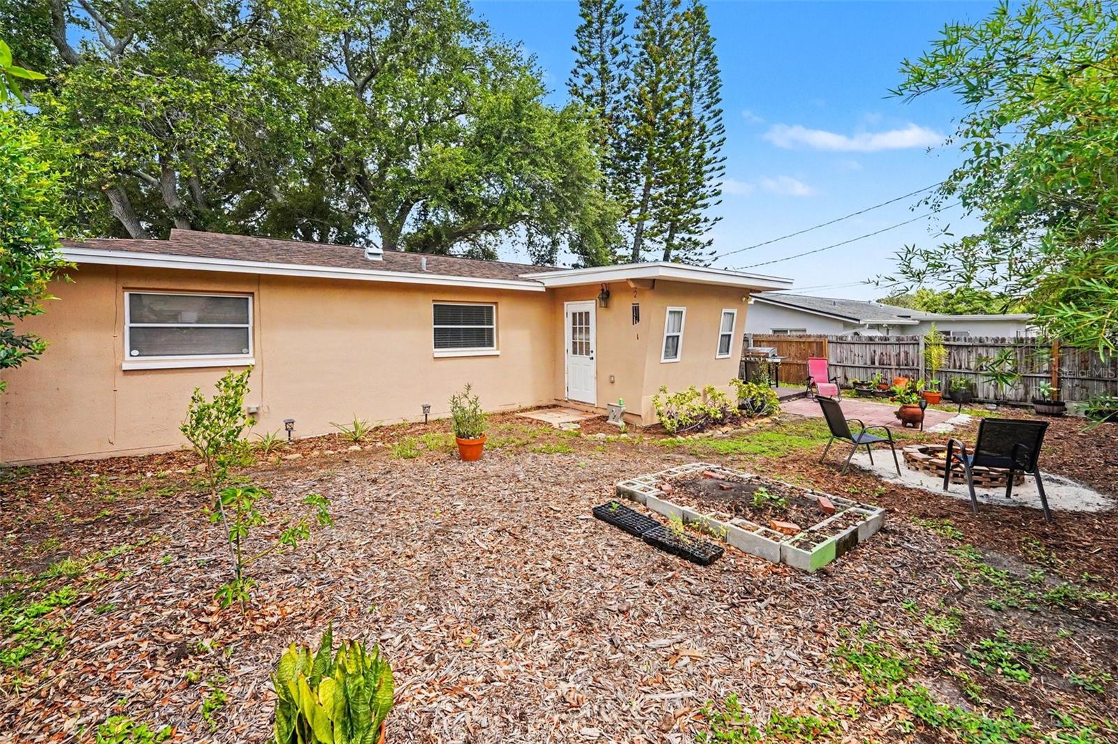 FORREST HILL ESTATES - Residential
