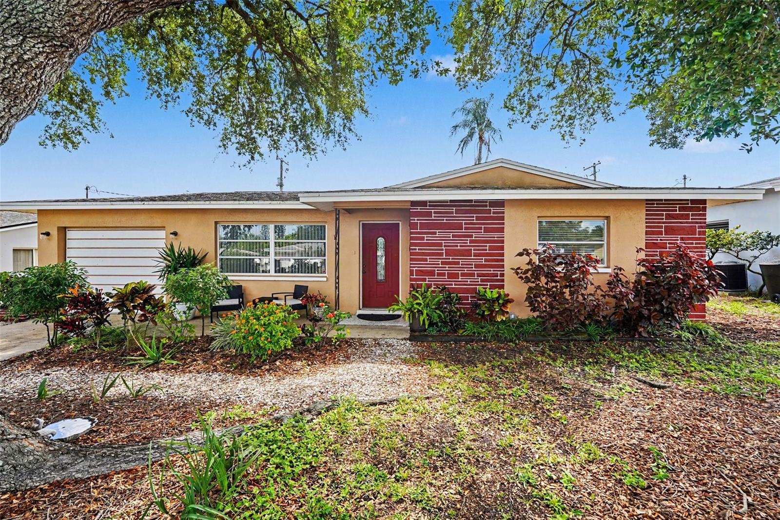 FORREST HILL ESTATES - Residential