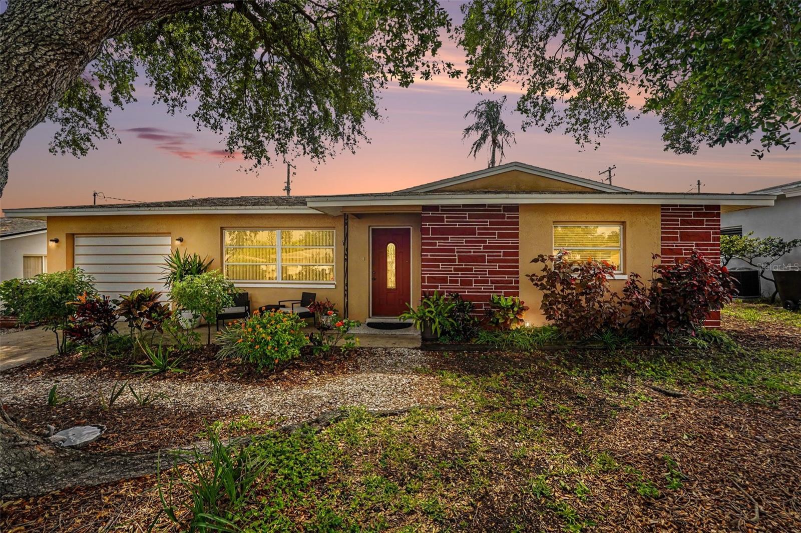 FORREST HILL ESTATES - Residential