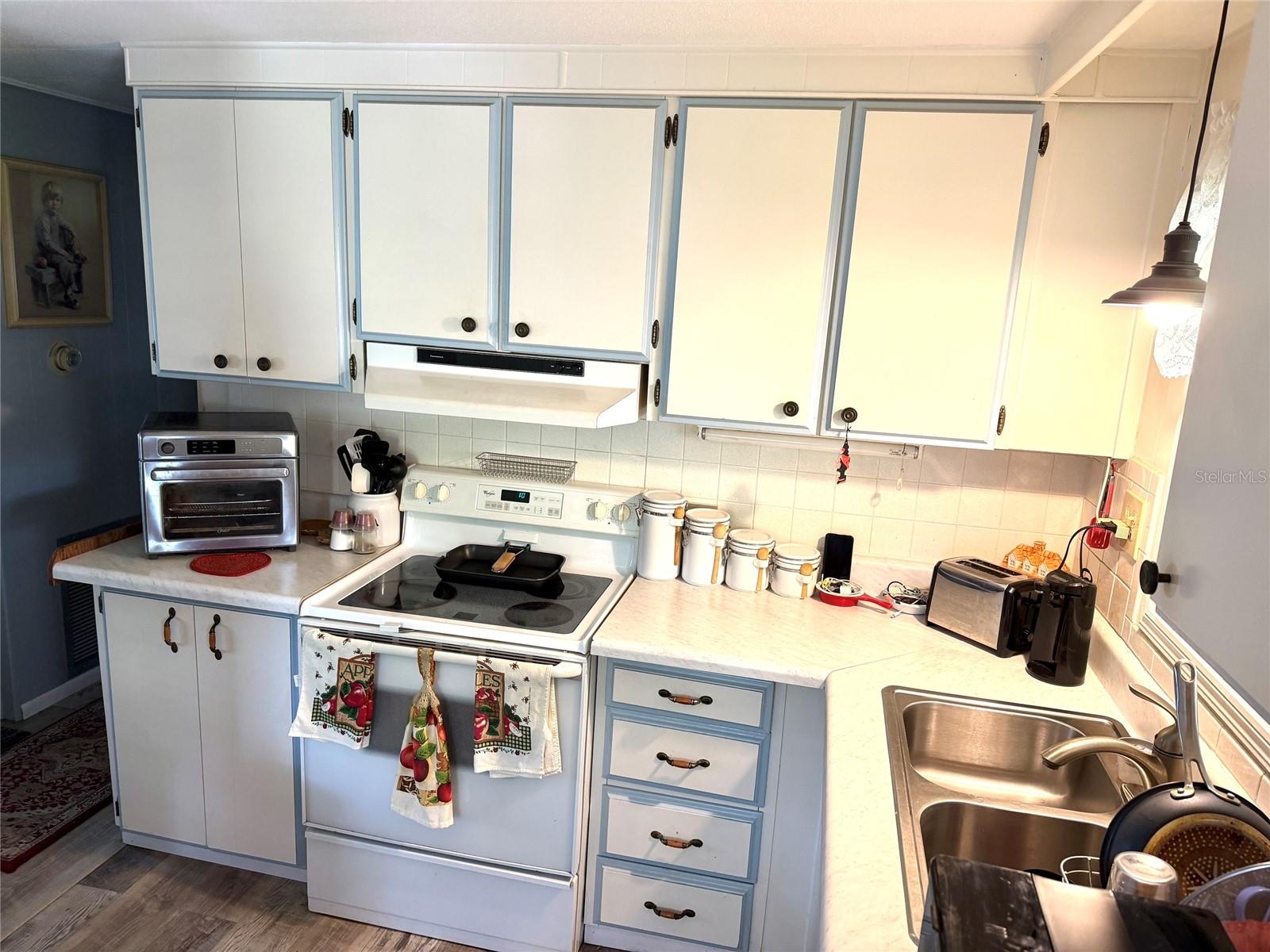 HAWTHORNE AT LEESBURG A COOP - Residential