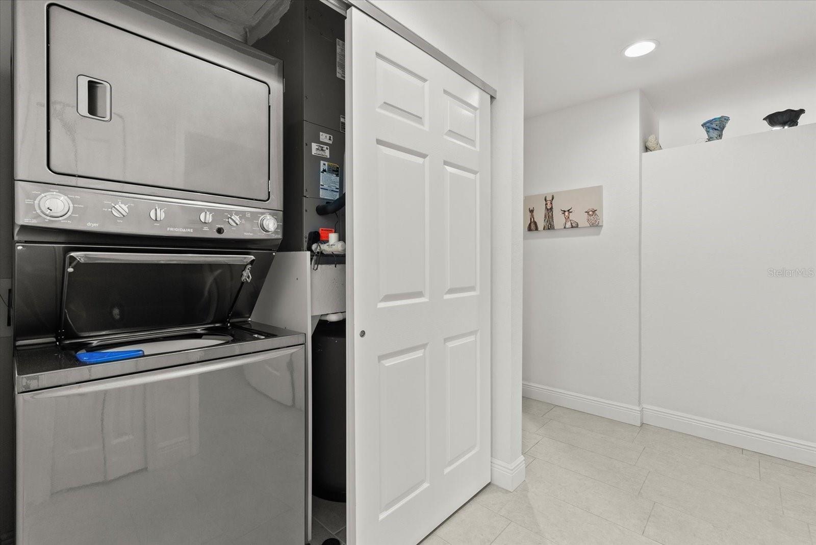 COLONY AT SABAL TRACE PH 01 - Residential