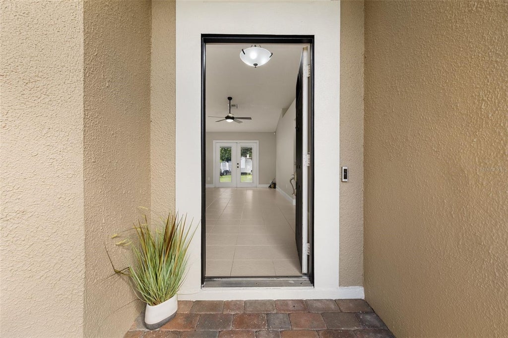 Photo of 7918 Lakeside Woods Drive, Orlando, FL 32810 (MLS # S5158006)