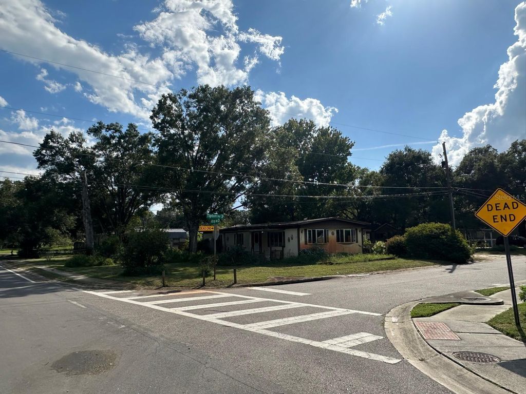 Photo of 1404 Tipton Road, Casselberry, FL 32707 (MLS # O6345942)