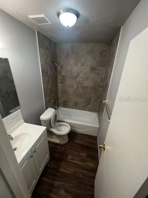 HILLCREST 2ND ADD TO CRISPS - Residential Lease