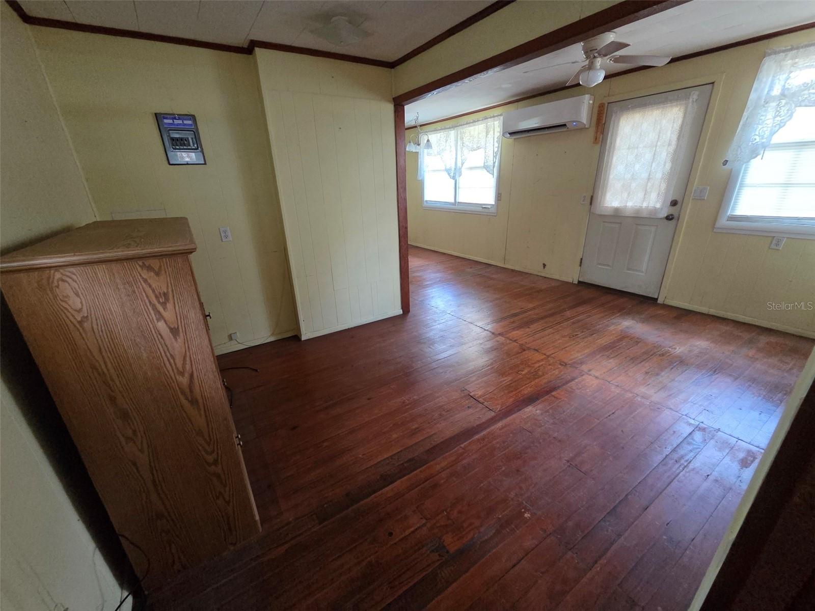 ZEPHYRHILLS COLONY CO - Residential