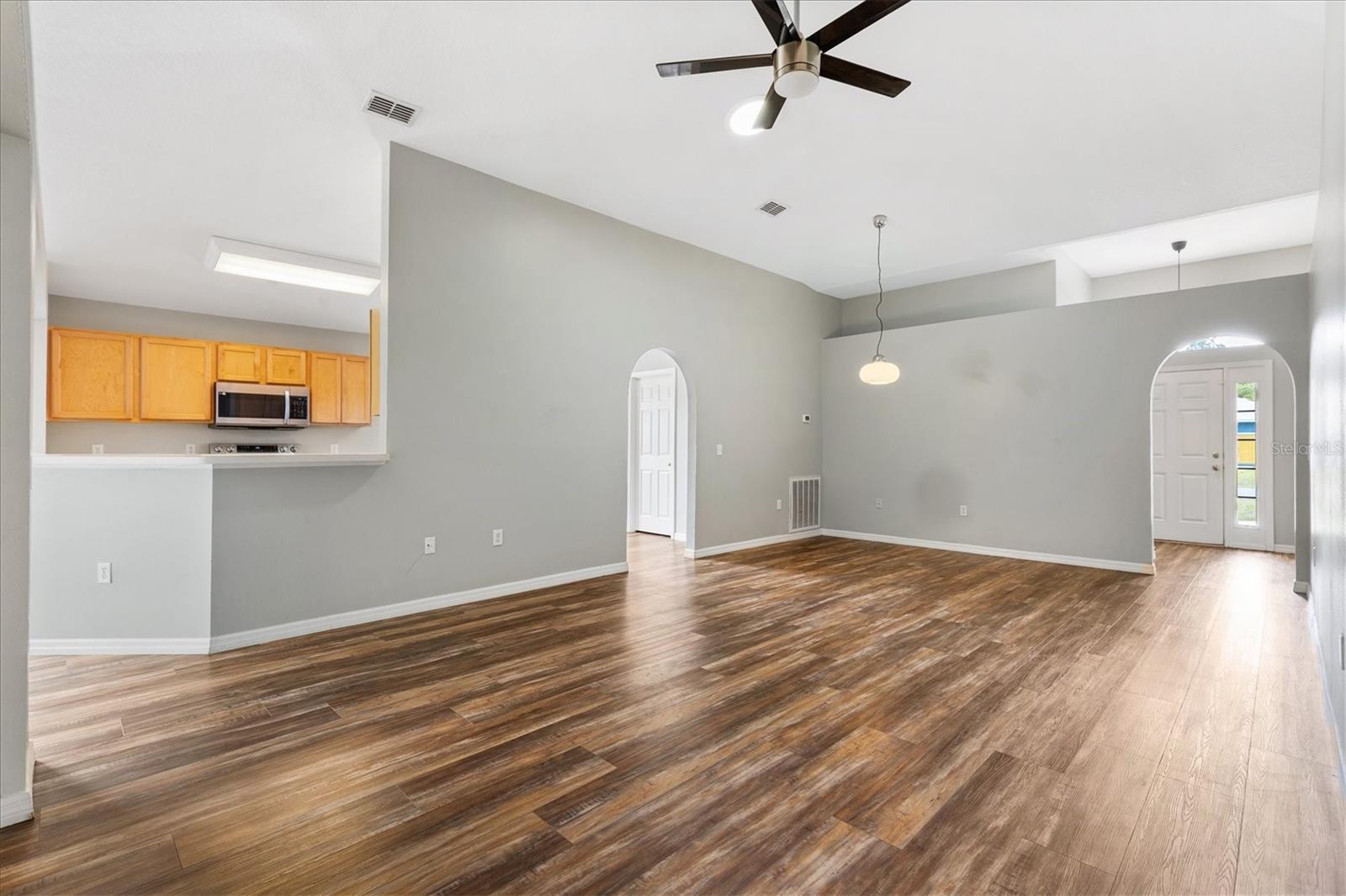 MARION OAKS UN 07 - Residential