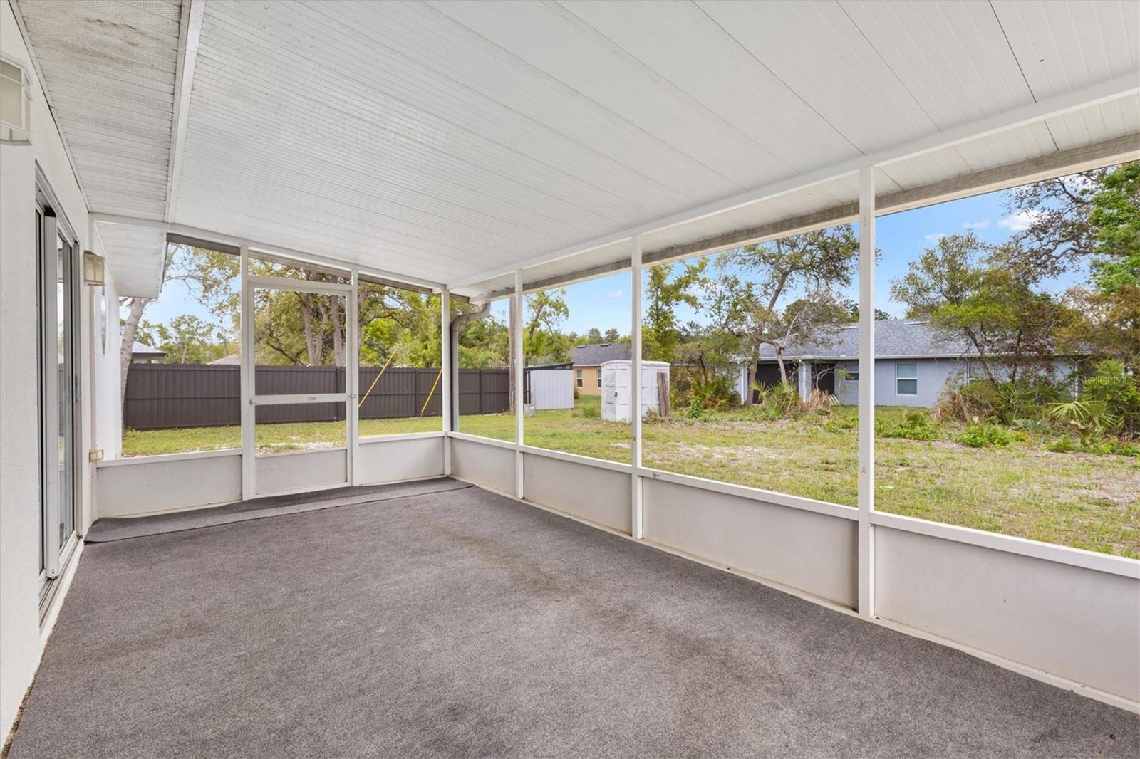 MARION OAKS UN 07 - Residential