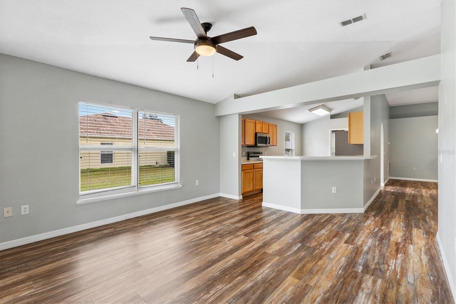 MARION OAKS UN 07 - Residential