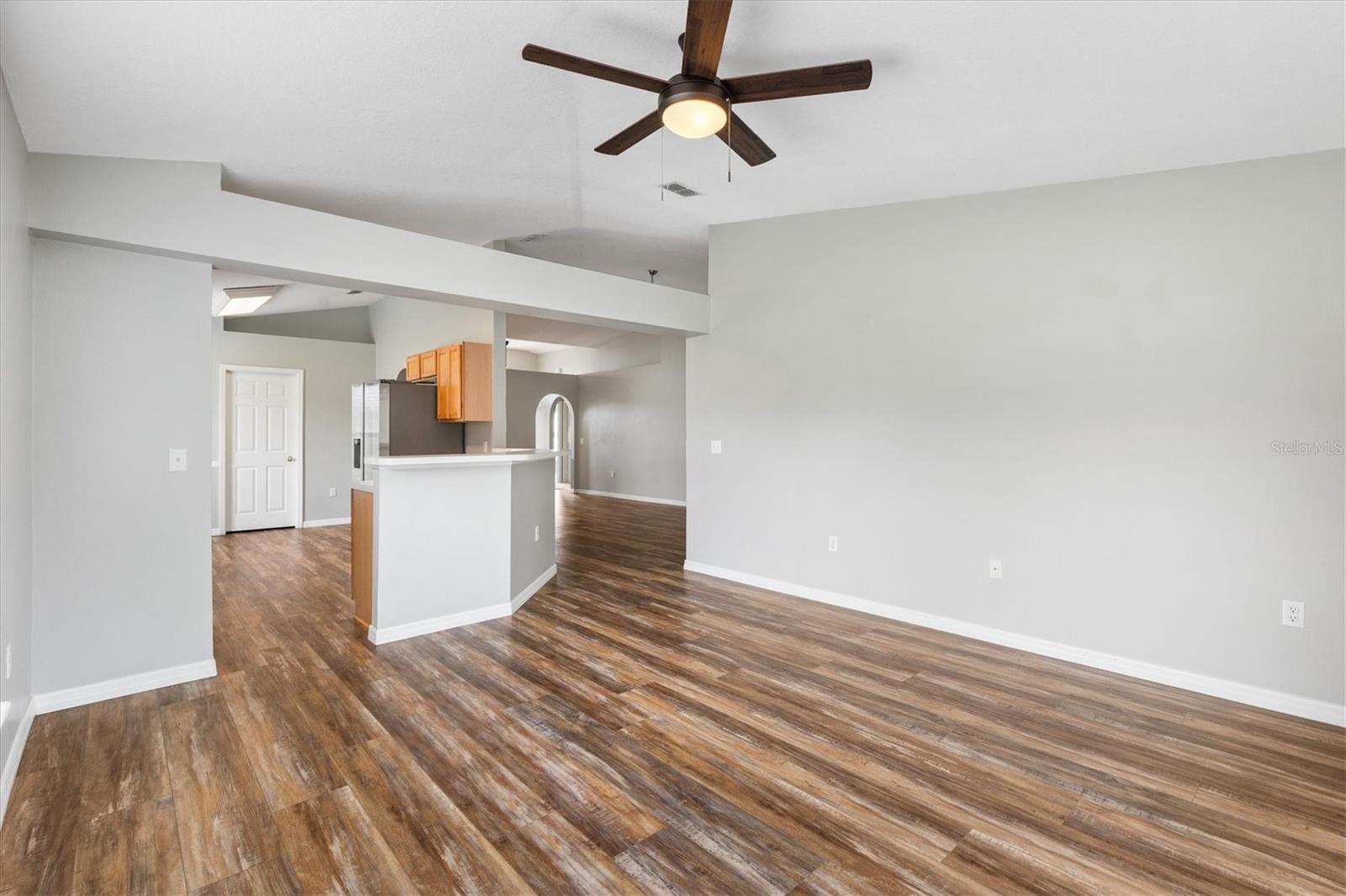 MARION OAKS UN 07 - Residential