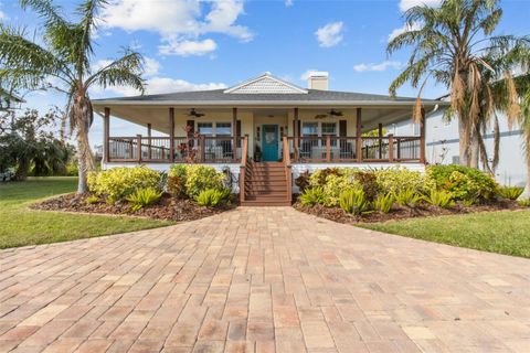 A home in ELLENTON