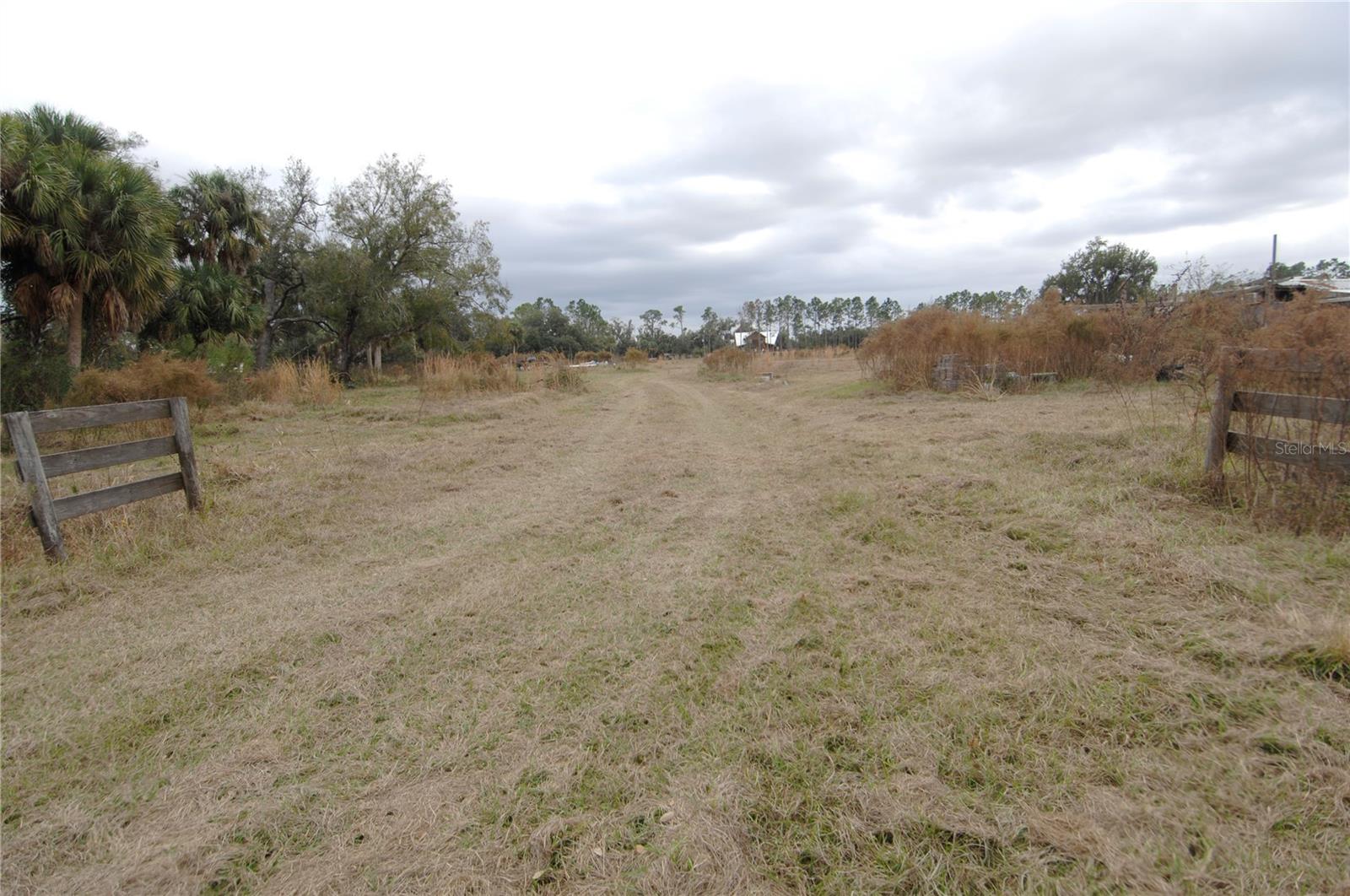 UNINCORPORATED MANATEE COUNTY - Land