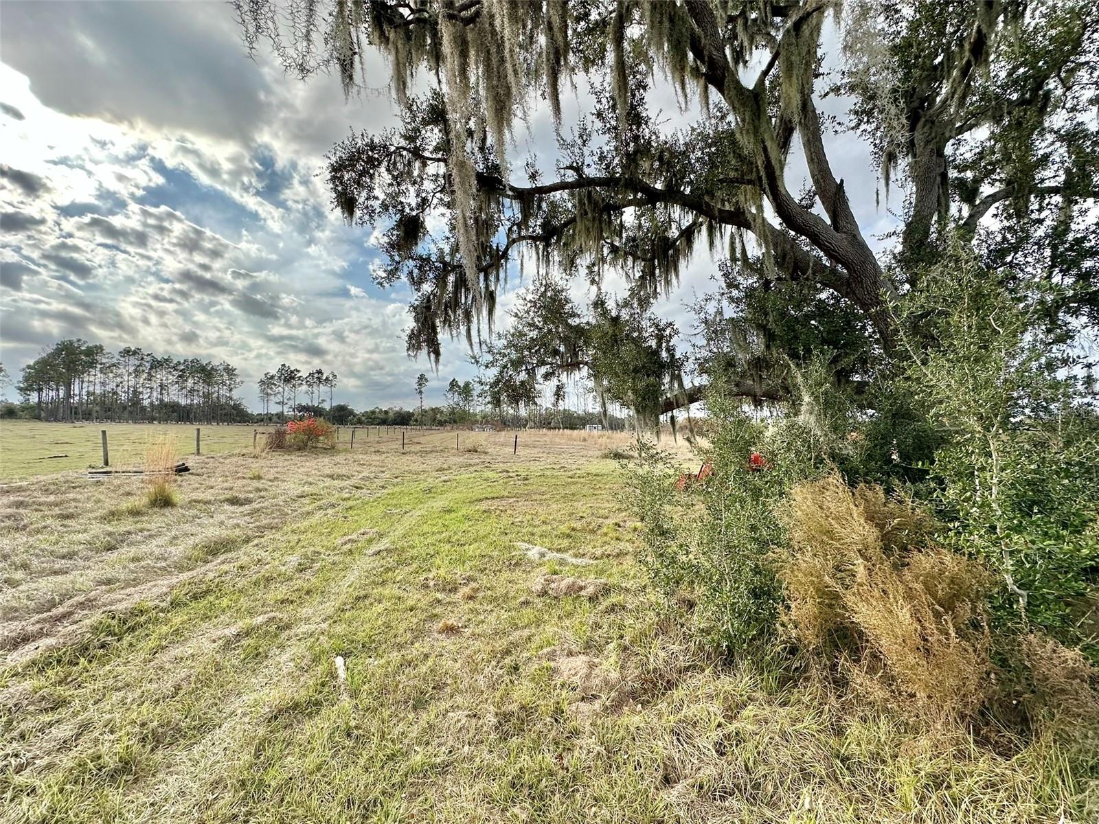 UNINCORPORATED MANATEE COUNTY - Land