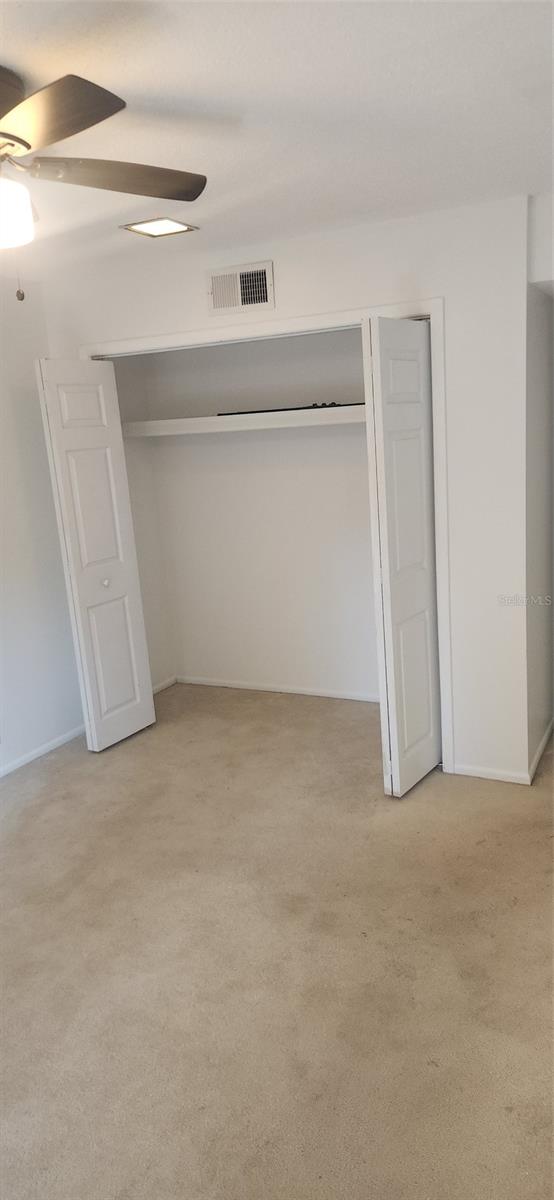 CROWN OAKS 1ST ADD - Residential Lease