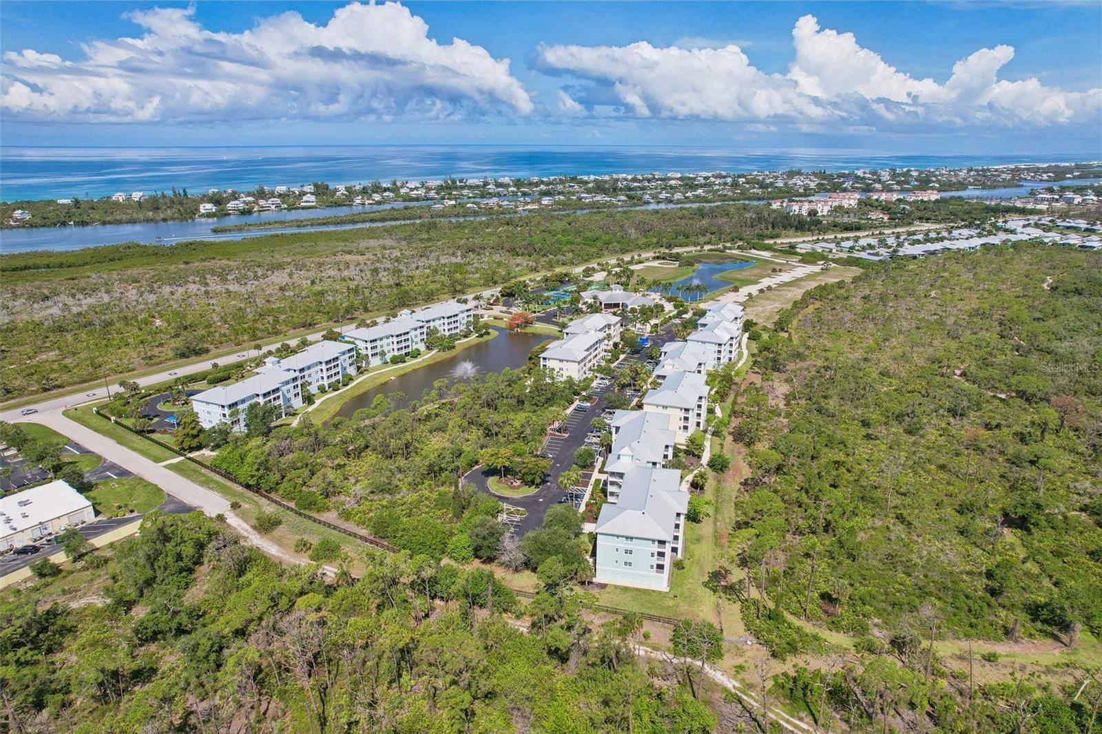 CAPE HAZE RESIDENCE C 7/9 - Residential