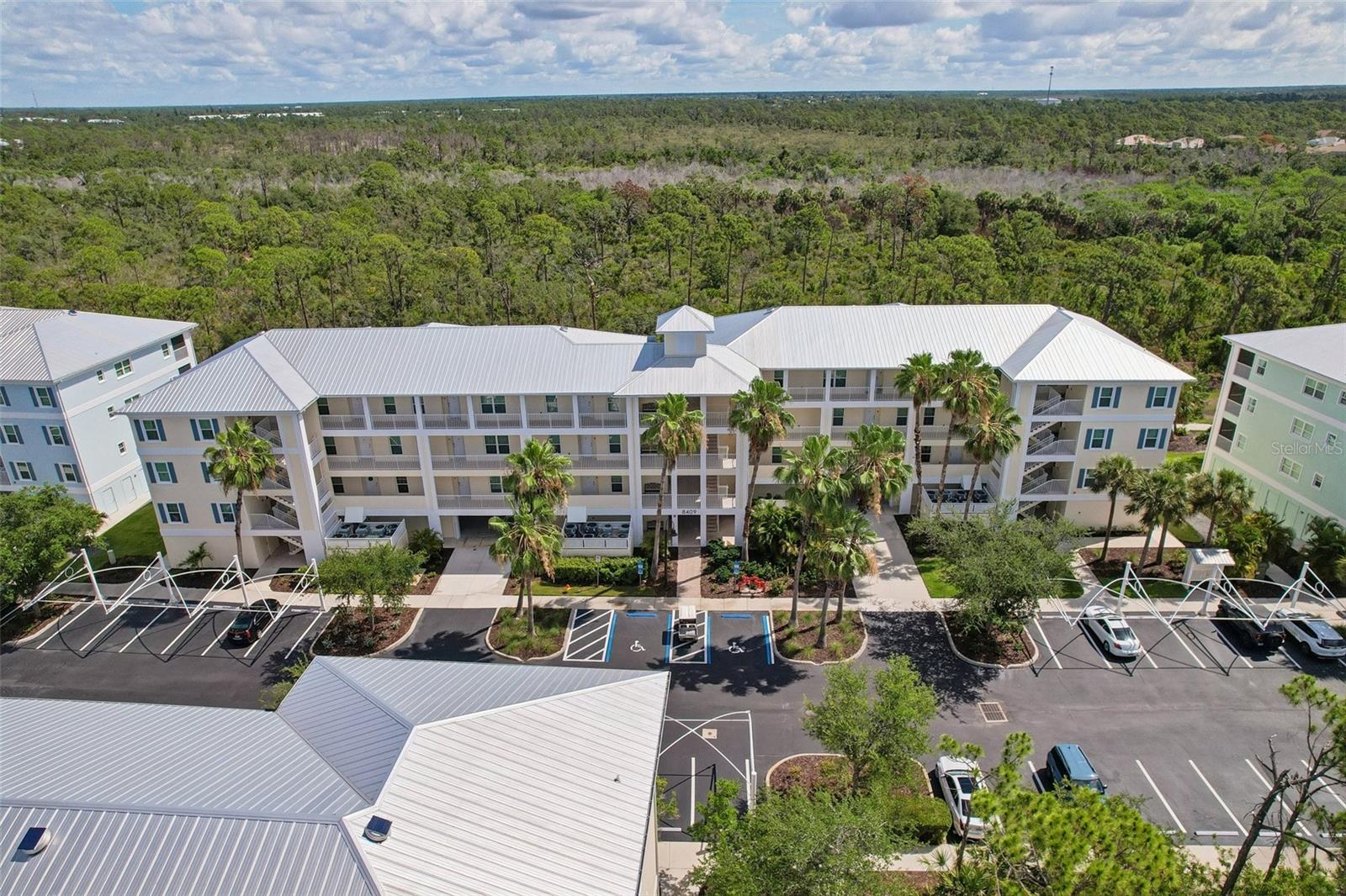 CAPE HAZE RESIDENCE C 7/9 - Residential