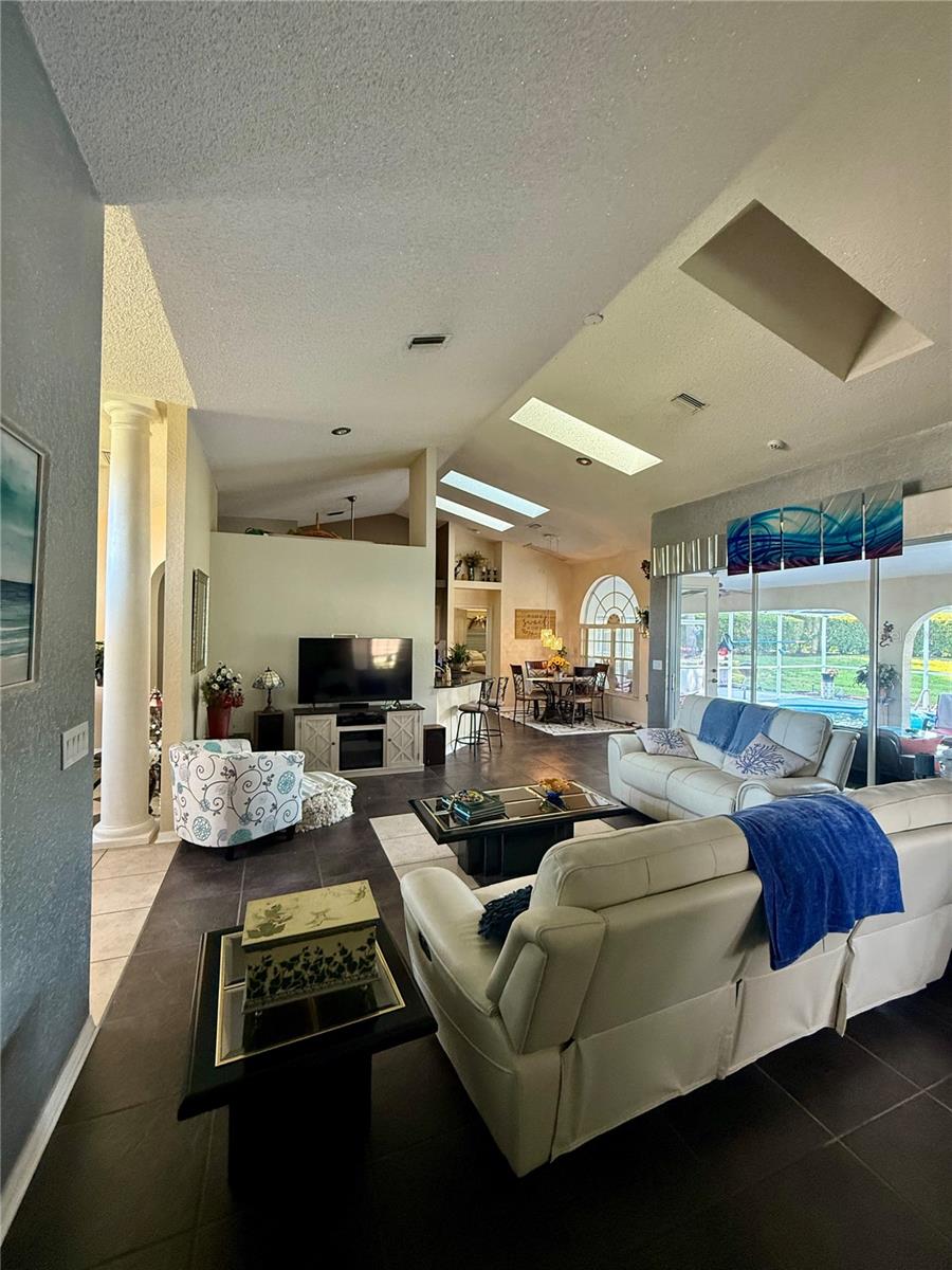 PRESTON HOLLOW - Residential