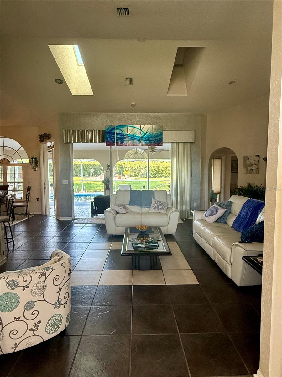 PRESTON HOLLOW - Residential