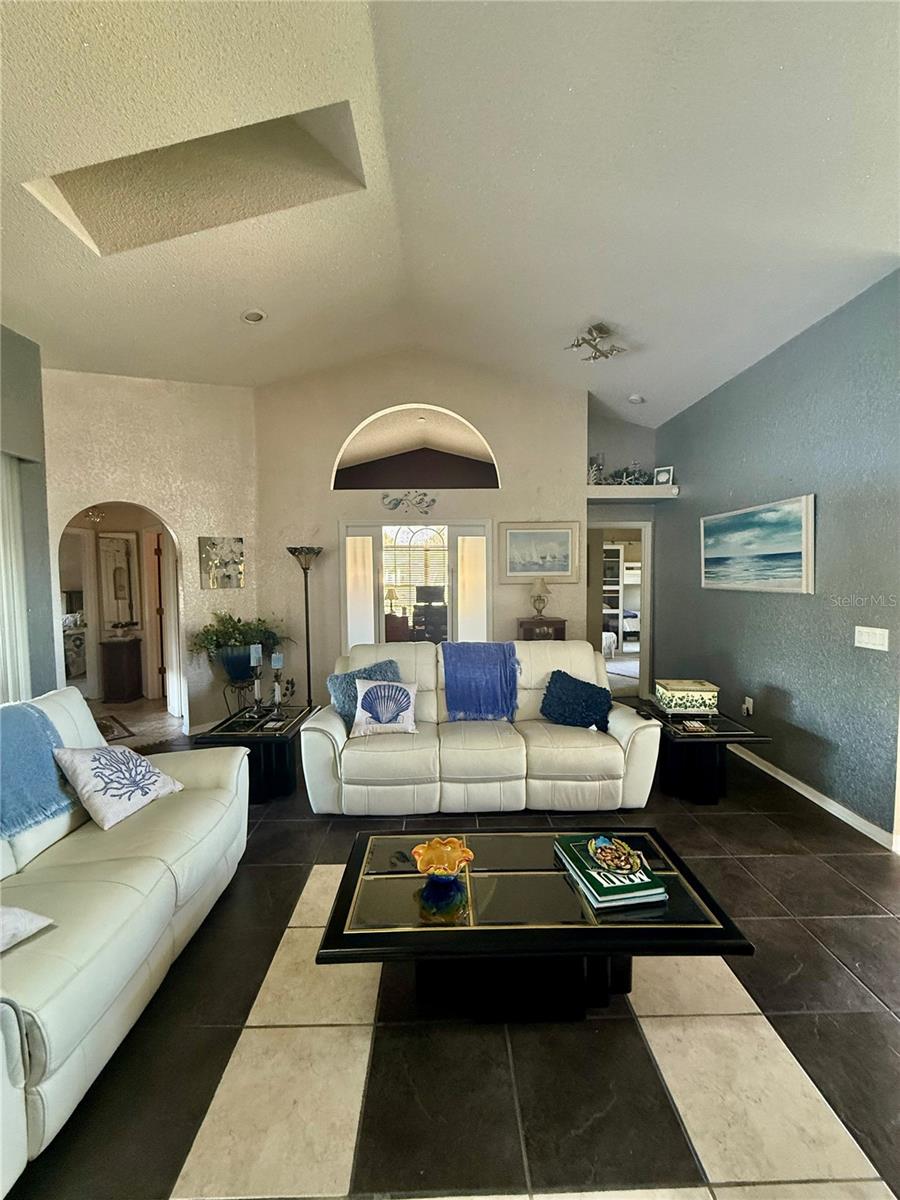 PRESTON HOLLOW - Residential