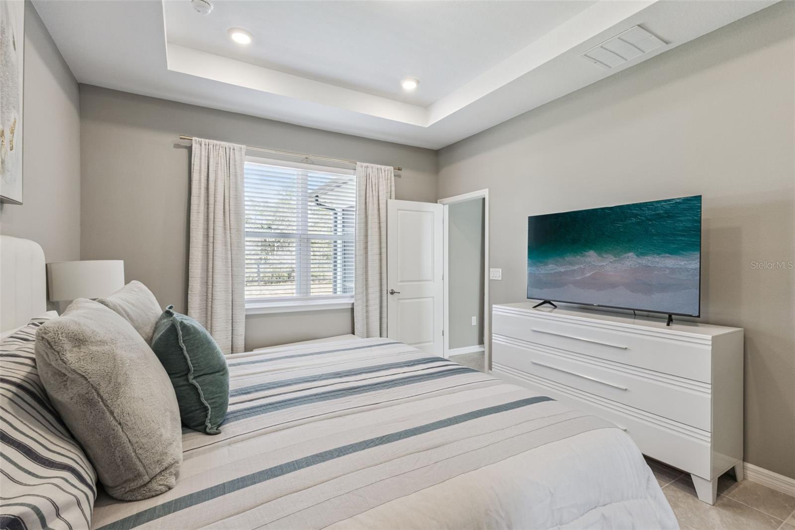 MARION OAKS UN THREE - Residential