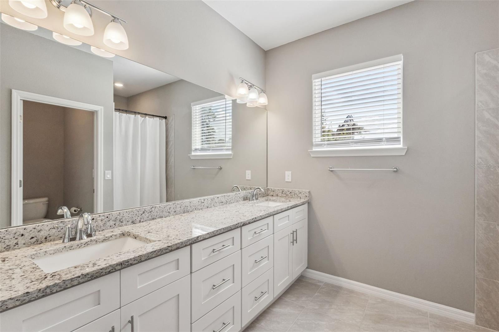 MARION OAKS UN THREE - Residential