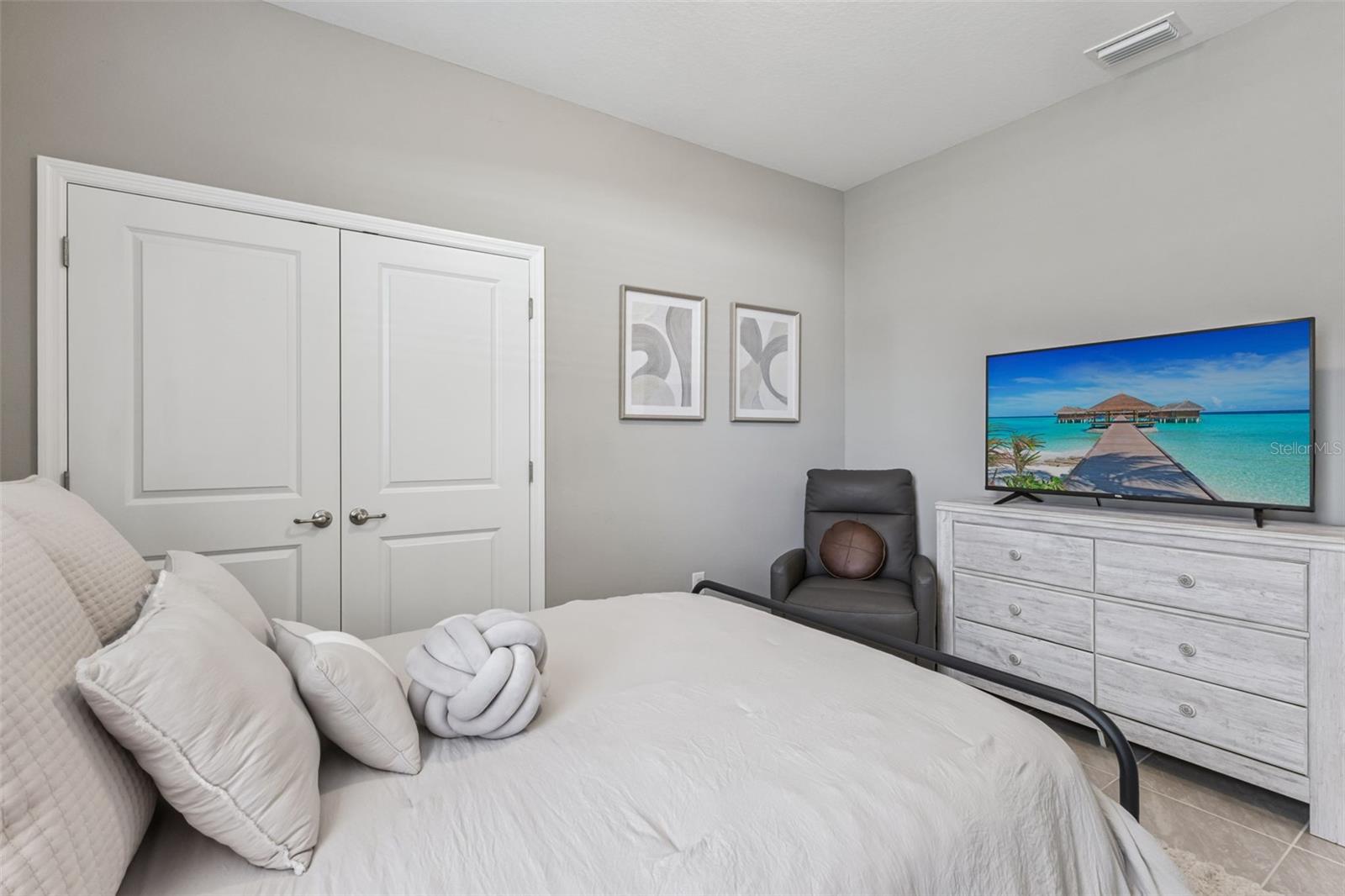 MARION OAKS UN THREE - Residential