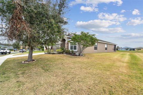 A home in PARRISH