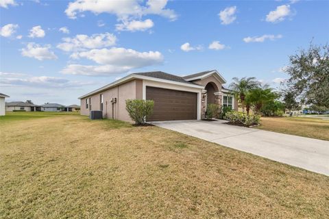 A home in PARRISH