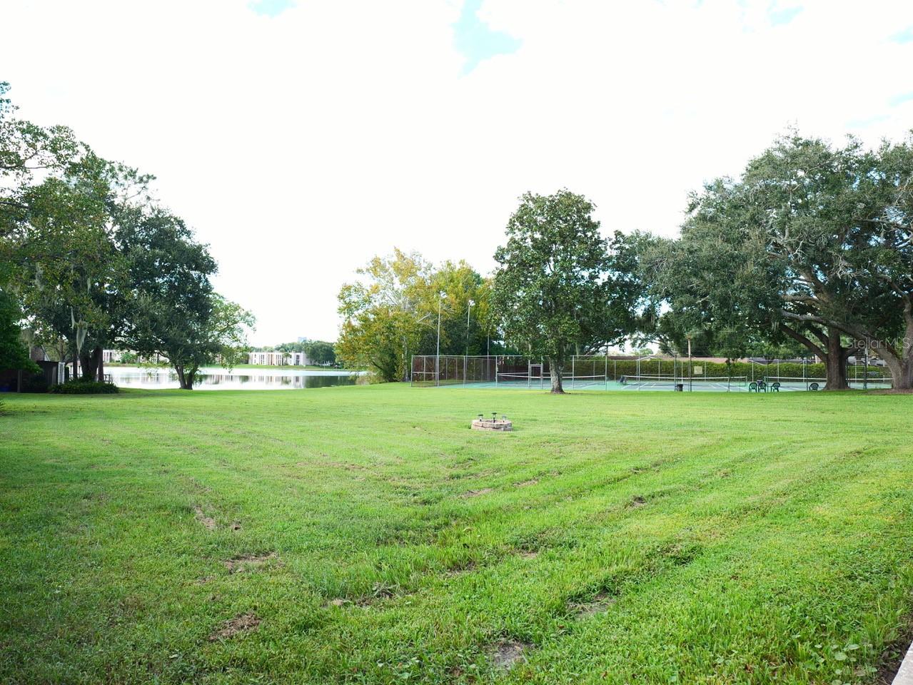 427 OAK HAVEN DRIVE