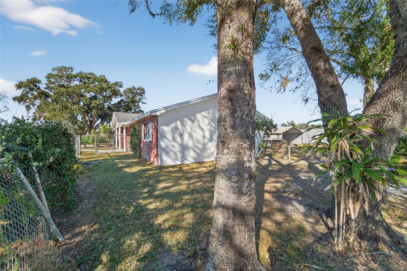 UNPLATTED - Residential