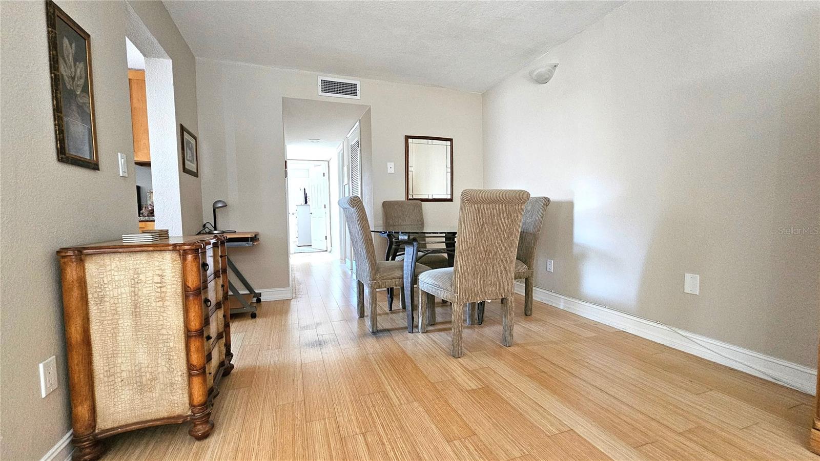 2525 W BAY DRIVE B24