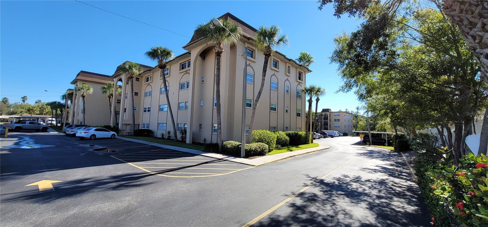 2525 W BAY DRIVE B24