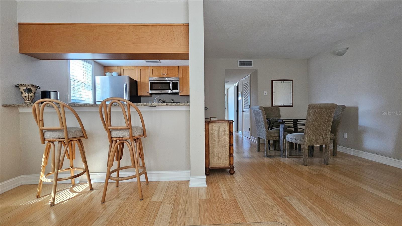 2525 W BAY DRIVE B24