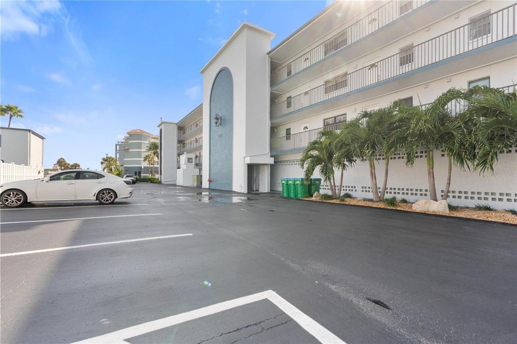 Photo of 14001 Gulf Boulevard #201, Madeira Beach, FL 33708 (MLS # W7881174)