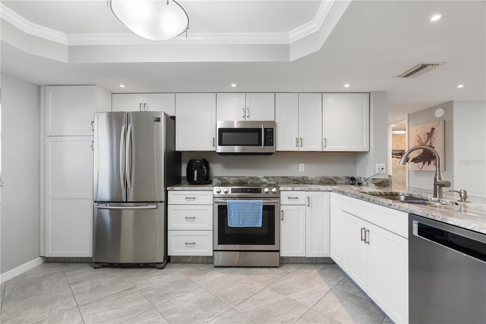 MADEIRA PLACE CONDO - Residential