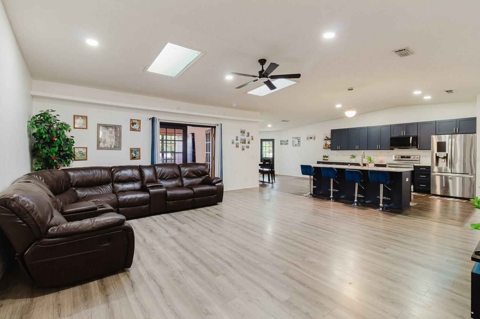 LAKE PADGETT PINES - Residential