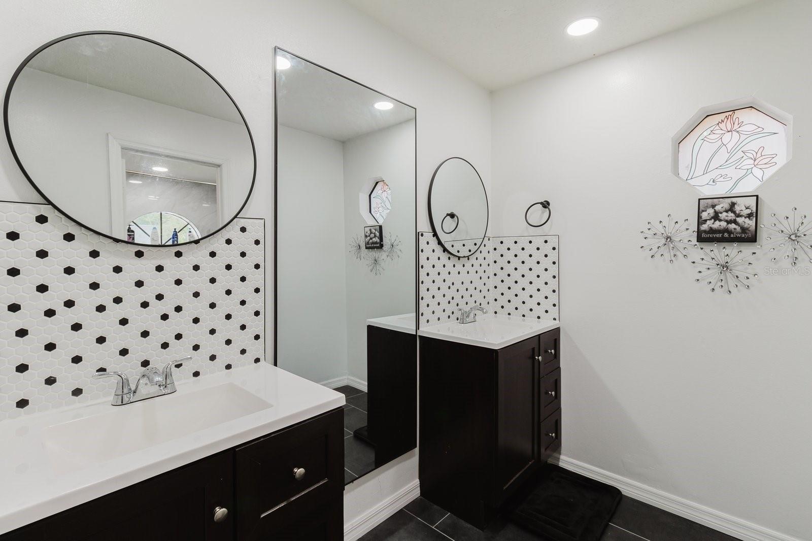 LAKE PADGETT PINES - Residential