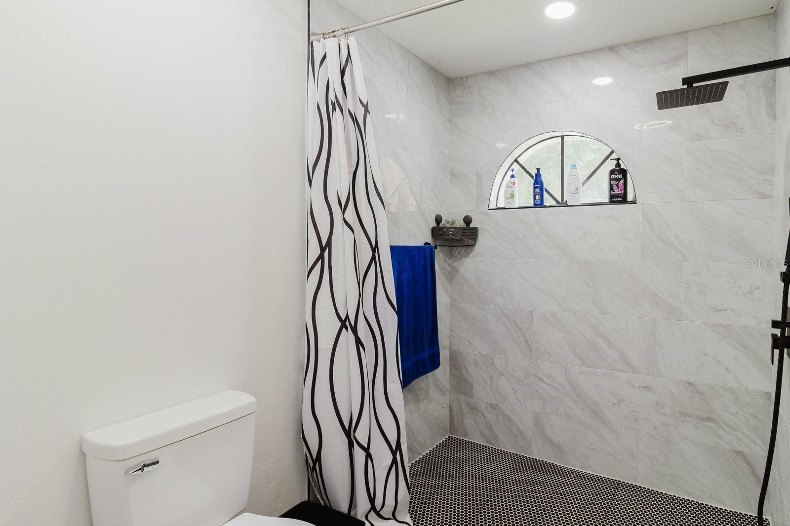 LAKE PADGETT PINES - Residential