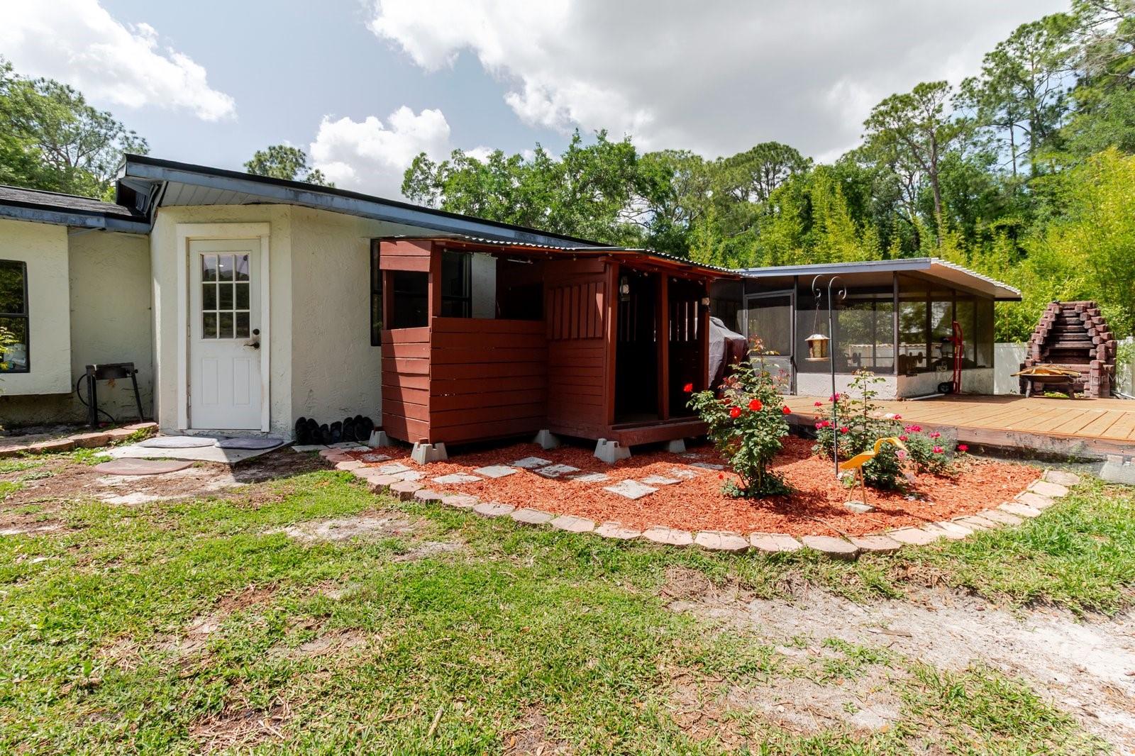 LAKE PADGETT PINES - Residential