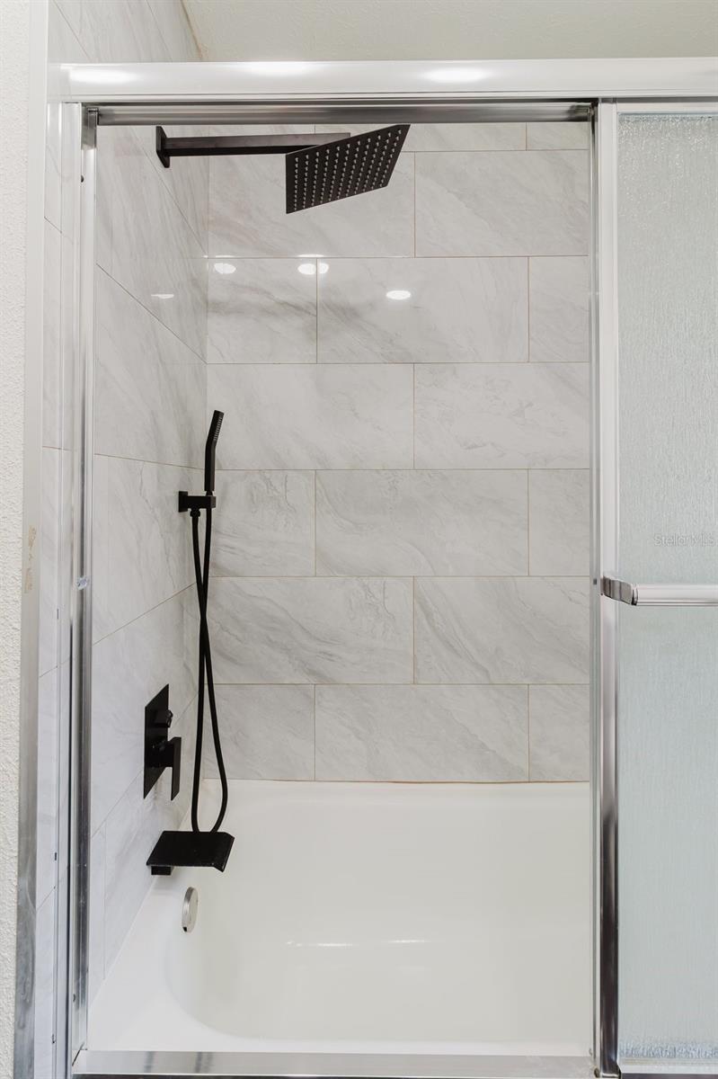 LAKE PADGETT PINES - Residential