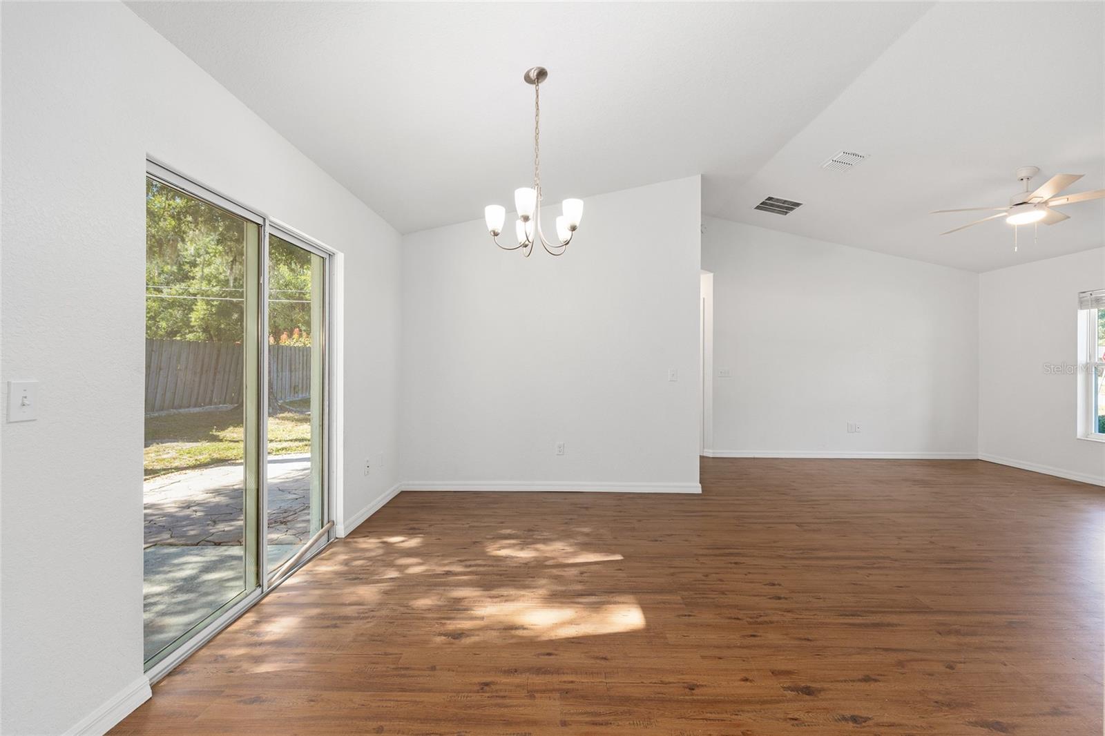 OCALA PARK ESTATE - Residential