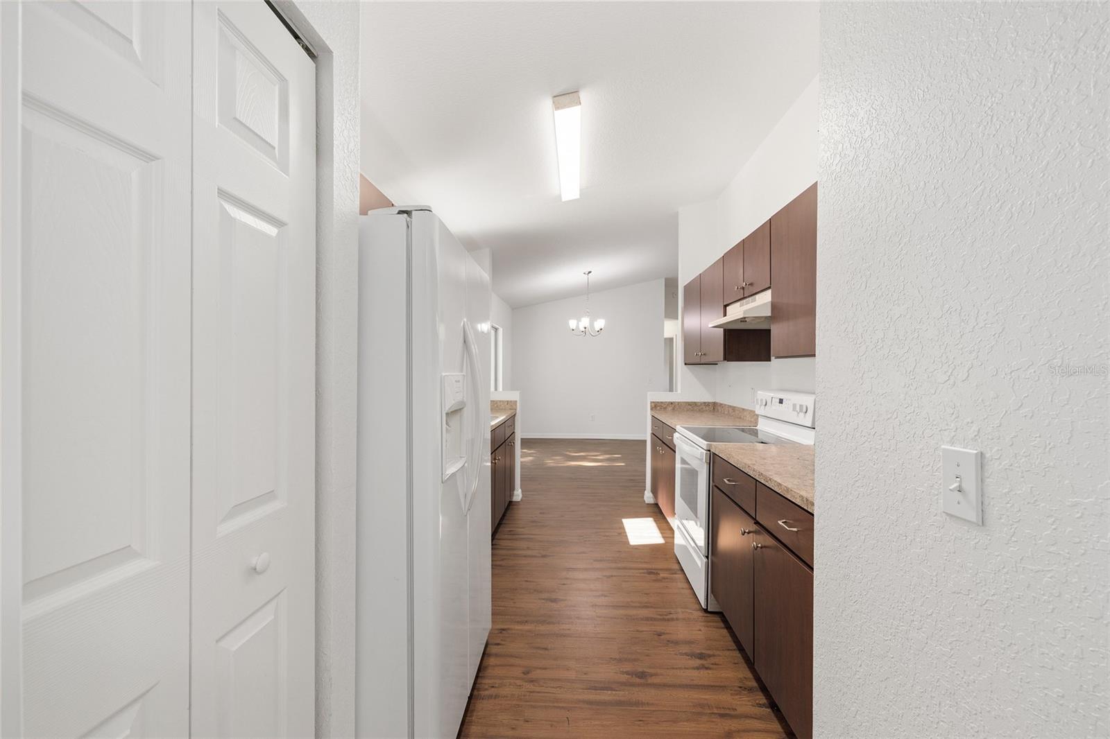 OCALA PARK ESTATE - Residential