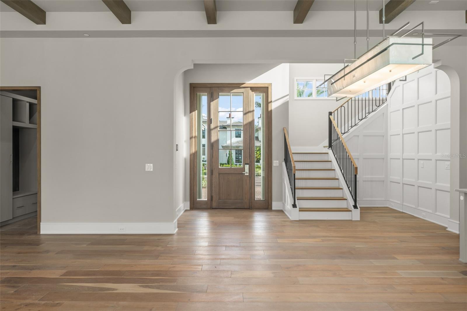 4162 GRANDE BRICK LOOP 27