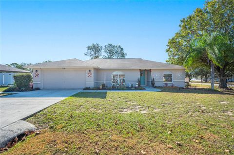 A home in AUBURNDALE