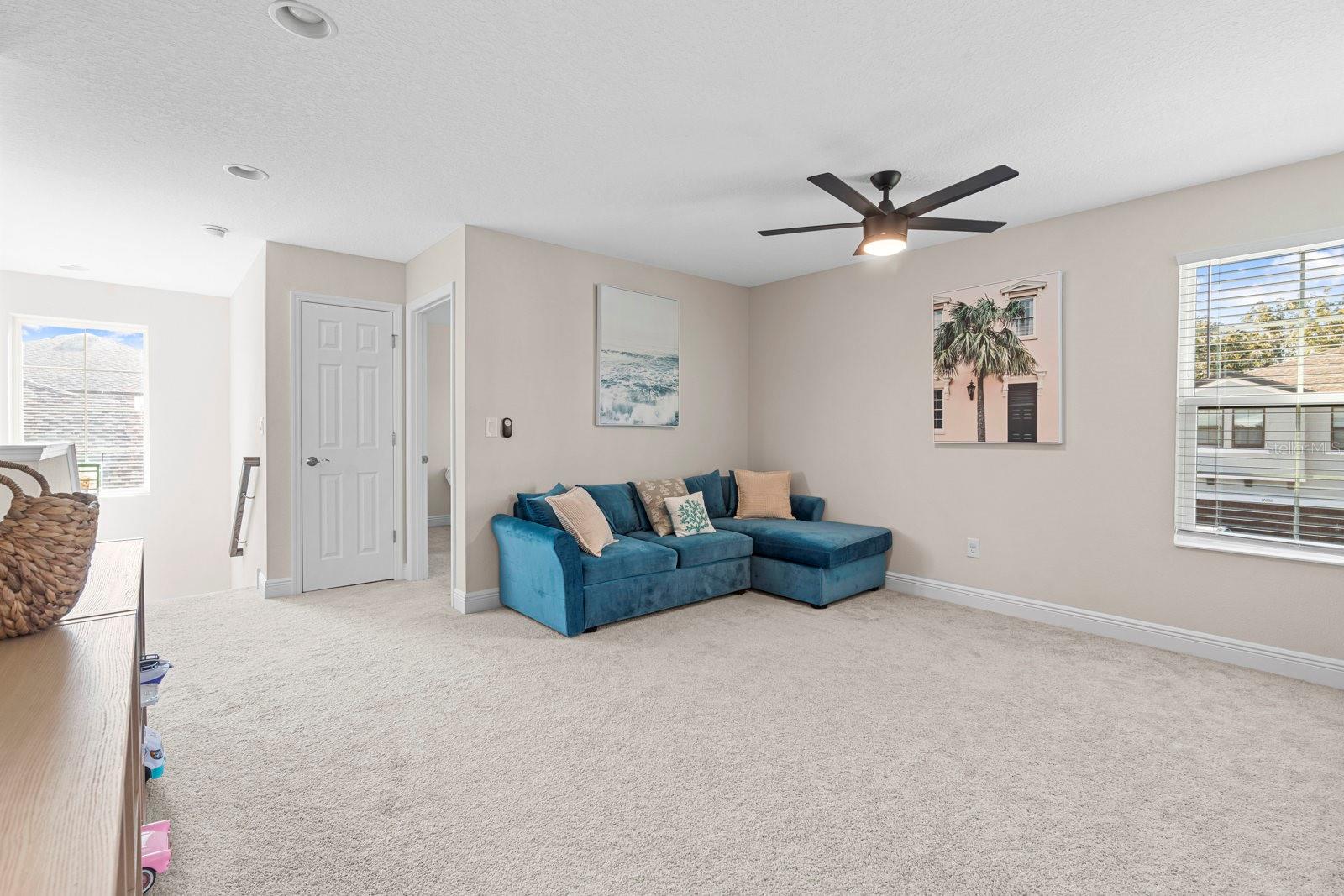 HINTON HAWKSTONE PH 1A2 - Residential